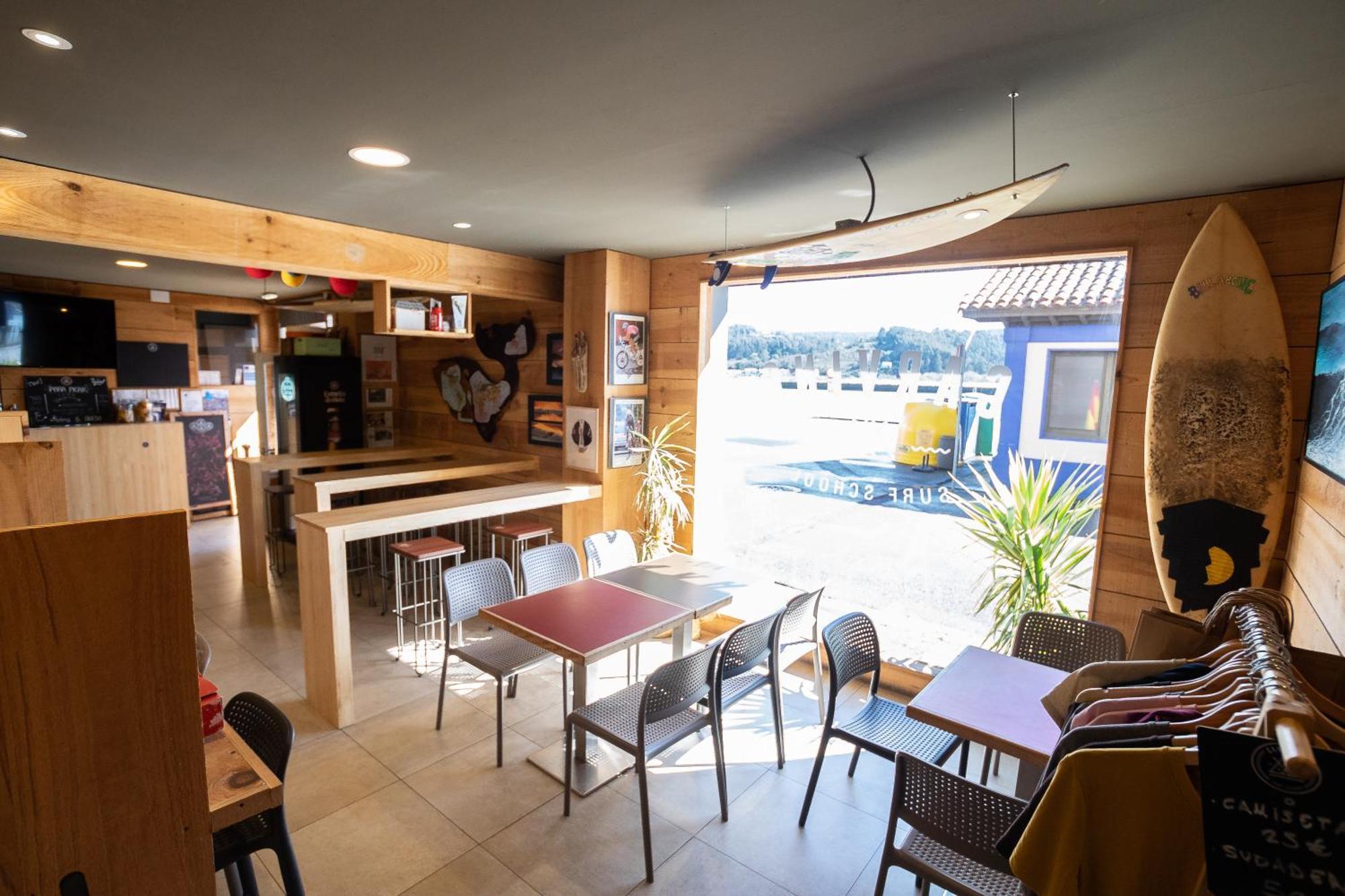Carving Surf Hostel San Esteban de Pravia Bagian luar foto