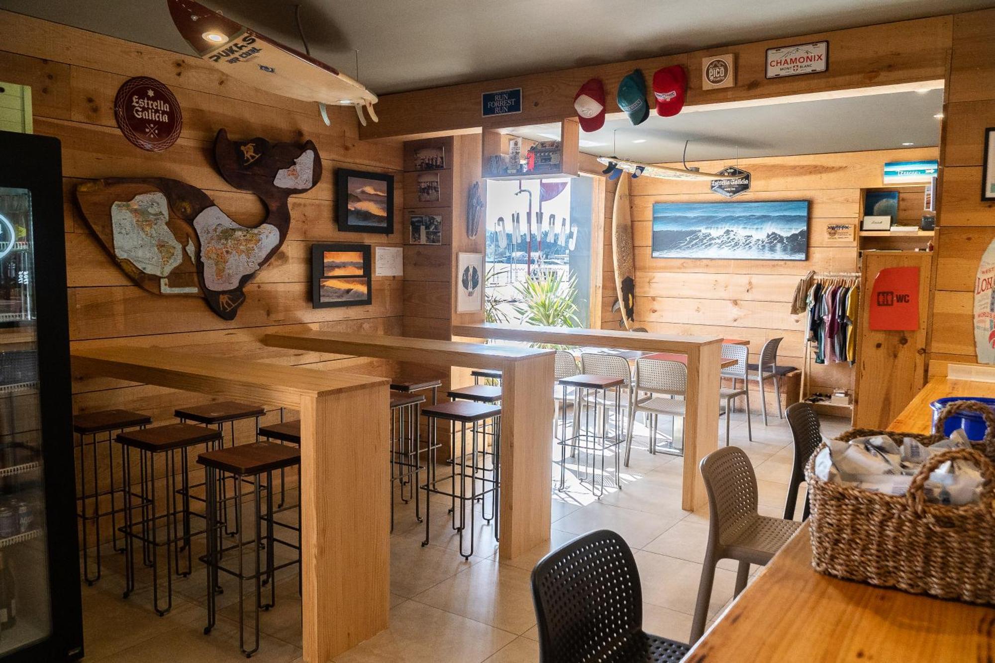 Carving Surf Hostel San Esteban de Pravia Bagian luar foto